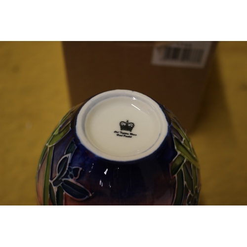 119 - Old Tupton Ware Blue Iris Vase, 10.5cm