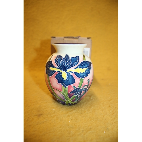 119 - Old Tupton Ware Blue Iris Vase, 10.5cm