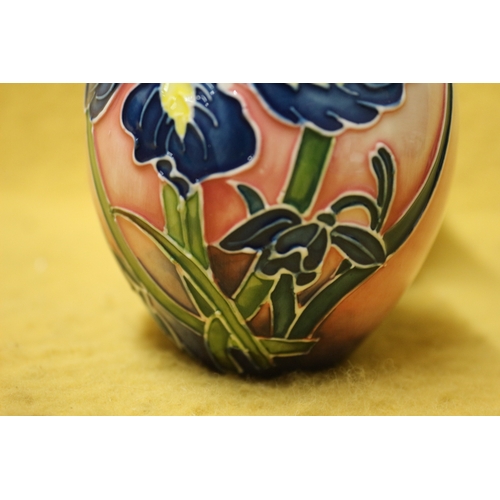 119 - Old Tupton Ware Blue Iris Vase, 10.5cm