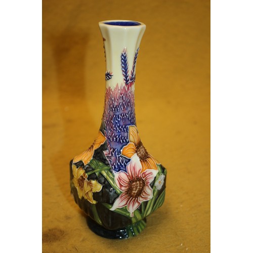 101 - Old Tupton Ware Summer Bouquet Vase, 18cm tall