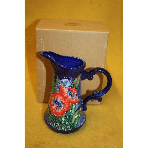 105 - Old Tupton Ware Hibiscus Vase, 15cm Tall