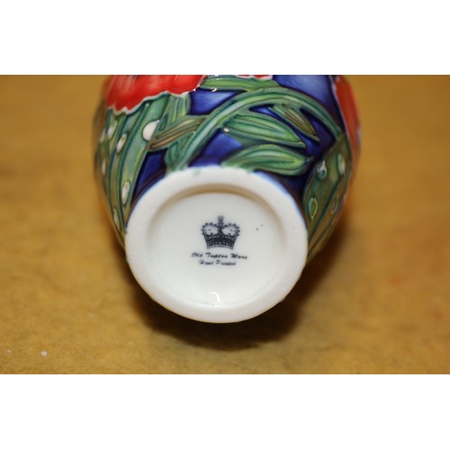 107 - Old Tupton Ware Hibiscus Vase, 10.5cm