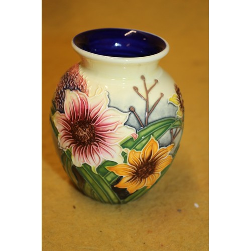 112 - Old Tupton Ware Summer Bouquet Vase, 10.5cm