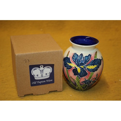 119 - Old Tupton Ware Blue Iris Vase, 10.5cm