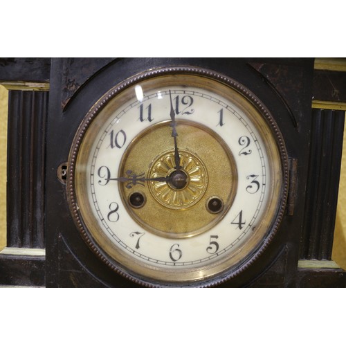 25 - Mantle Clock, 35 cm with key