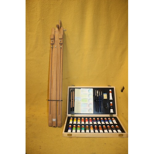 110 - Artists Easel Plus Art Set