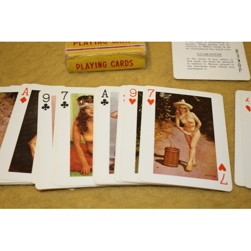 130 - Fortune Brand Adult Playing Cards 'Models of All Generations'