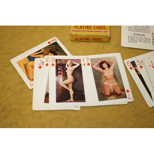 130 - Fortune Brand Adult Playing Cards 'Models of All Generations'