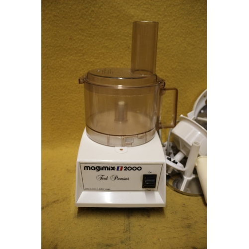 158 - Magimix 2000 Food Processor in Clean Condition