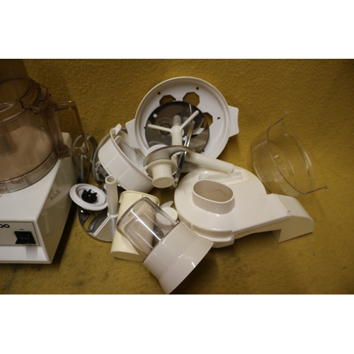 158 - Magimix 2000 Food Processor in Clean Condition