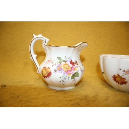 31 - Royal Crown Derby - Derby Posies 2 x Jugs plus 1 x Bowl