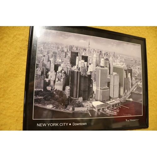 223 - Picture of Downtown New York City