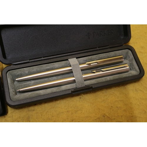 237 - 4 x Parker Pens including Mobil Presentation Pen