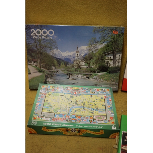 527 - Selection of Vintage Board Games and Puzzles