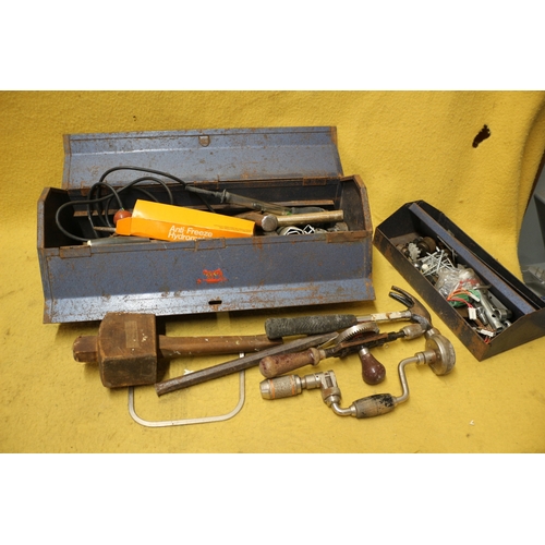 528 - Very Heavy Tool Box with Tools