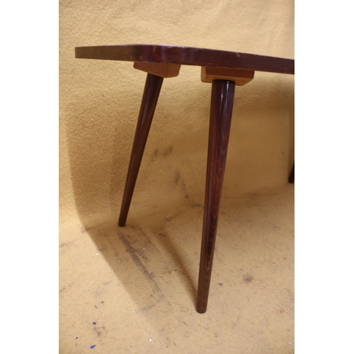 52 - Mid century Coffee Table with Tapered Legs - 91cm Wide