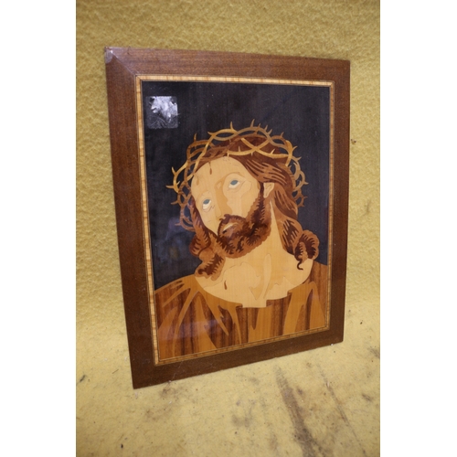 439 - Marquetry Picture Depicting Jesus Wearing a Crown of Thorns - 35 x 27cm