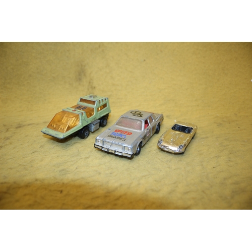 470 - 2 x Matchbox Cars plus a Corgi Jaguar E-Type Model car