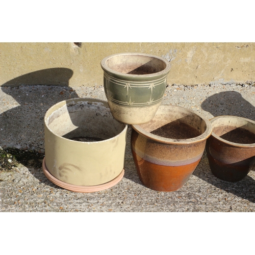 485 - 8 x Plant Pots