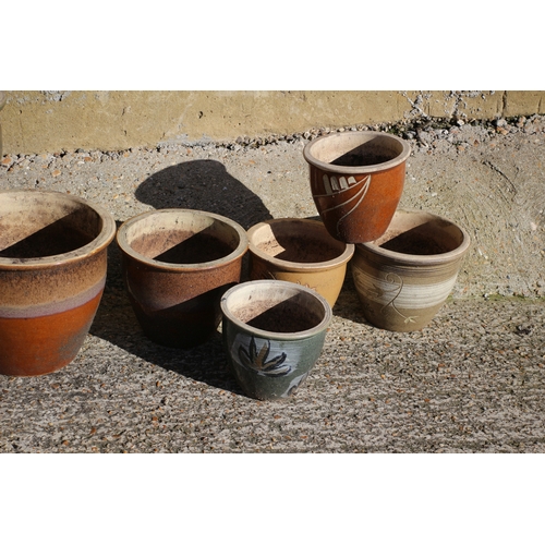 485 - 8 x Plant Pots