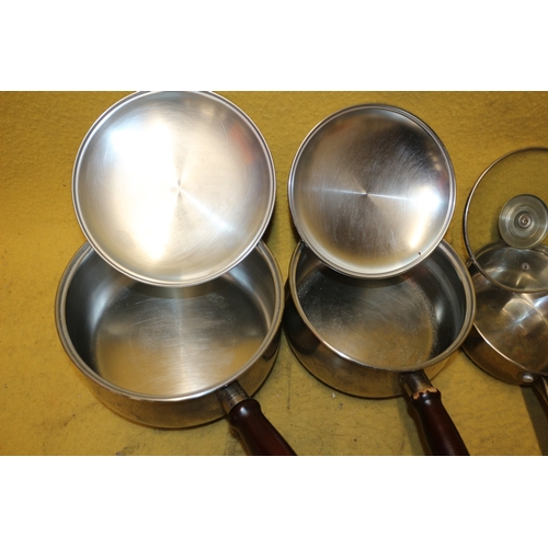 490 - Stainless Steel Saucepans