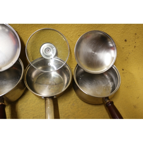 490 - Stainless Steel Saucepans