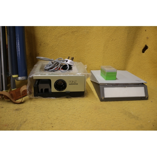 578 - Projector, Screen and Other Items