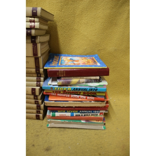 612 - Selection of Books including Children's Britannica Set and Annuals