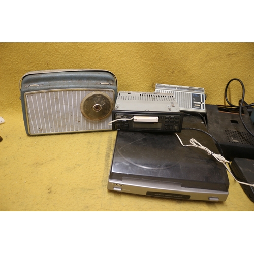 132 - Selection of Various Electrical Items including a Rockburn Amp, Vintage Radios and More