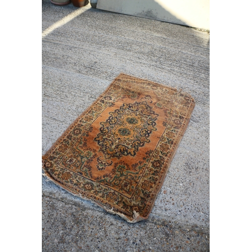 27 - Vintage Rug - 140 x 87