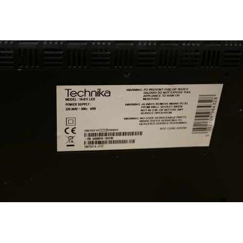 36 - 19inch Technika TV with Remote