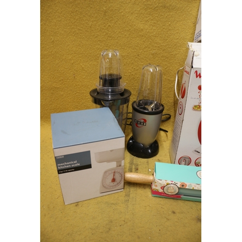 38 - Large Selection of Kitchen Items, Some Electrical