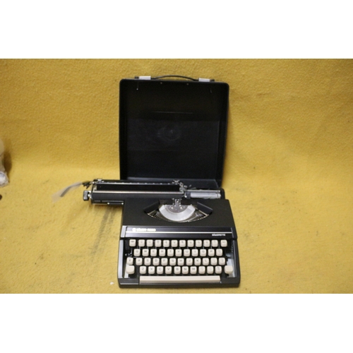 146 - Silver Reed Typewriter in Case