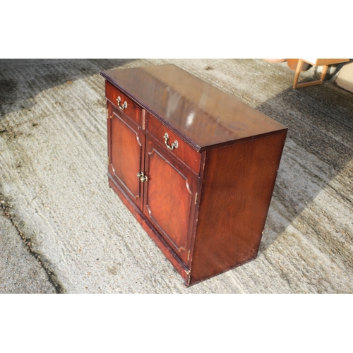 160 - Vintage 2 Drawers Over Cupboard Cabinet - 92 x 72 x 44cm