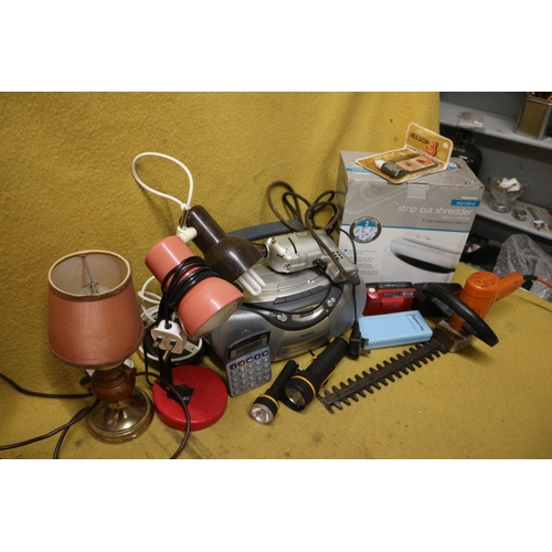 188 - Mixed Lot of Electrical Items