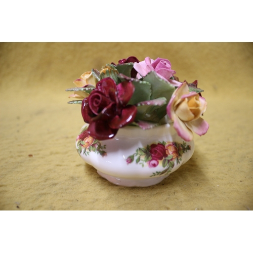 201 - Royal Albert Old Country Roses flower posey