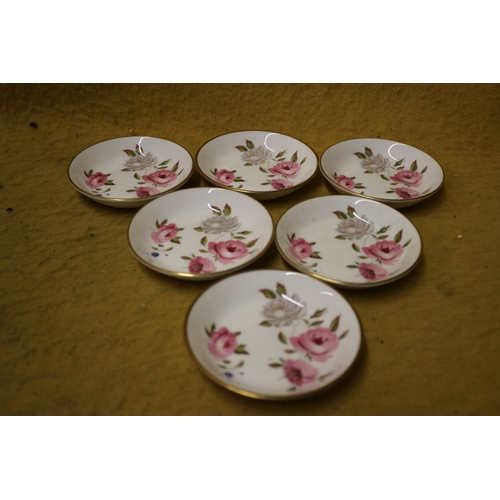 376 - 6 x Royal Worcester Trinket Dishes - 10cm dia