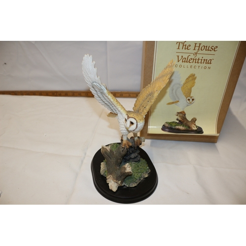 16 - The House of Valentino Barn Owl Figure, 23cm Tall