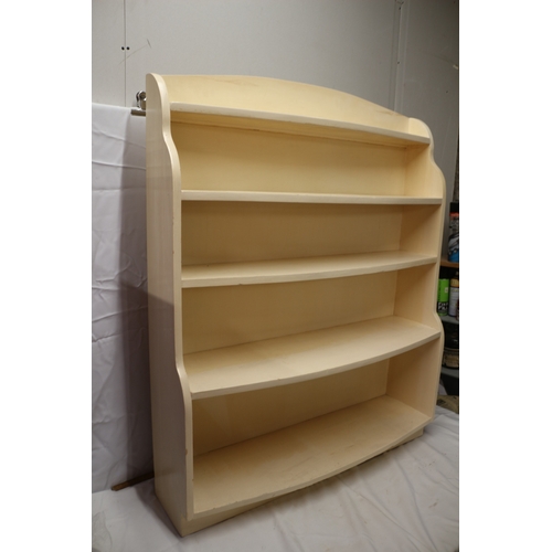 32 - 5 Tier Cream Wooden Shelf Unit. 126cm Tall x 95.5cm Wide