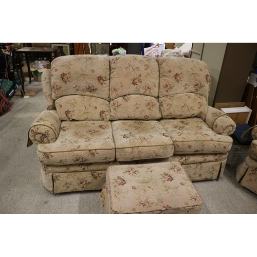 43 - Very Comfortable Sofa plus 2x Matching Armchairs