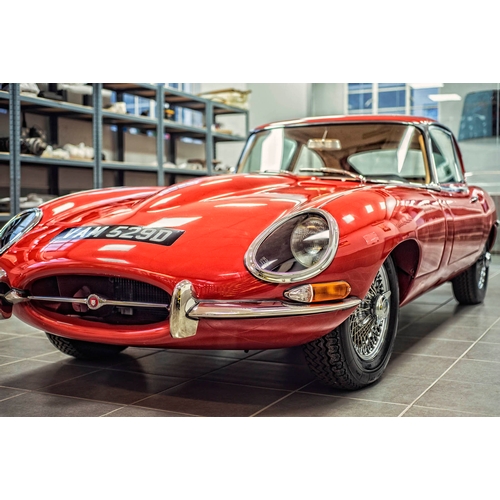 113 - 1966 Jaguar E-Type Series 1 2+2