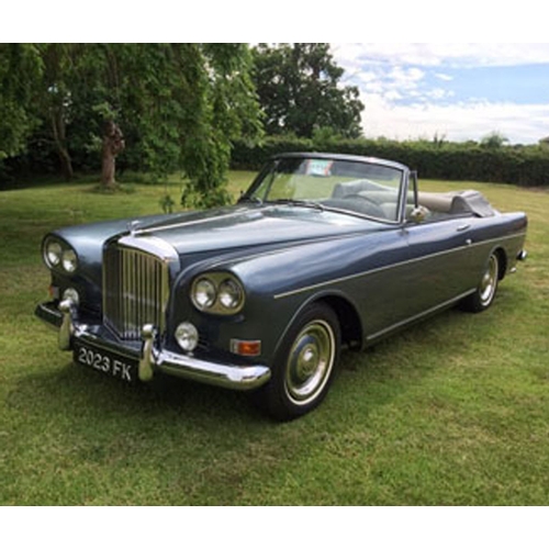 114 - 1961 Bentley S2 Chinese Eye