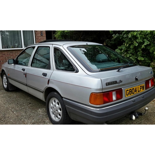 164 - Ford Sierra Ghia 2.0i Auto
Registration No: G804 LPW