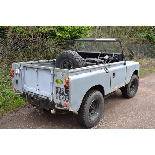 101 - 1972 Land Rover Series 3
Registration No: KPL 833K