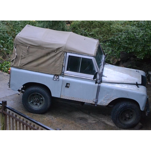 101 - 1972 Land Rover Series 3
Registration No: KPL 833K