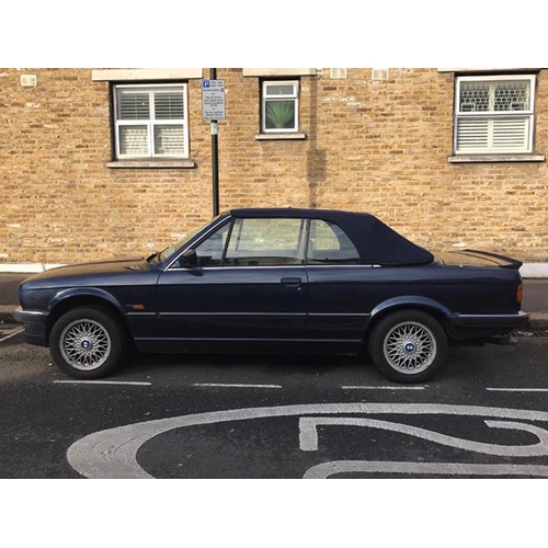 180 - 1990 BMW E30 320i
Registration No: G740 XMF