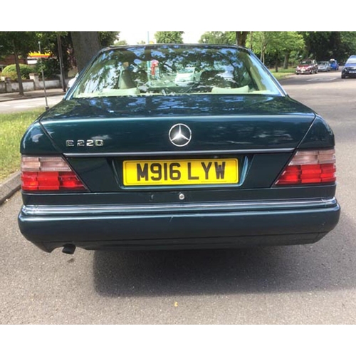 187 - 1995 Mercedes E220 Coupe
Registration No: M916 LYW