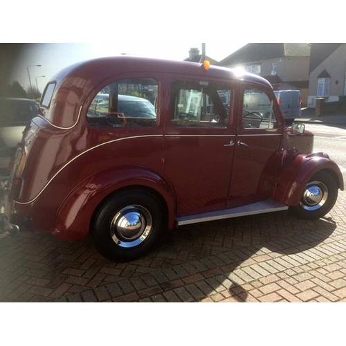 117 - 1960 Beardmore Taxi
Registration No: YUL 999