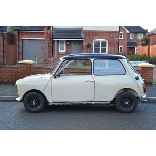 108 - 1982 Austin Morris Mini
Registration No: XLC 90X