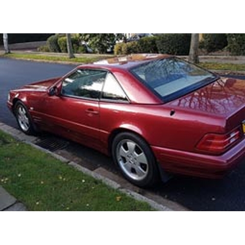 143 - 1999 Mercedes Benz SL320 V6
Registration No: S663 TCV